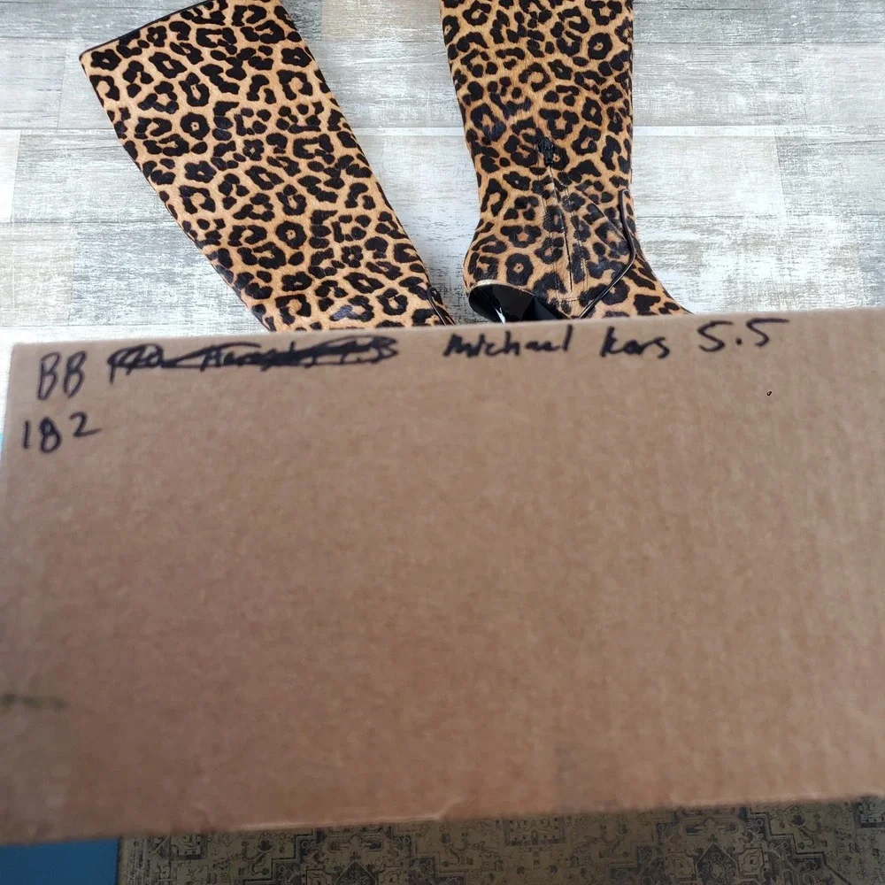 Michael Kors Katerina Womens Knee-High Boots Sz 5.5 Booties Leopard